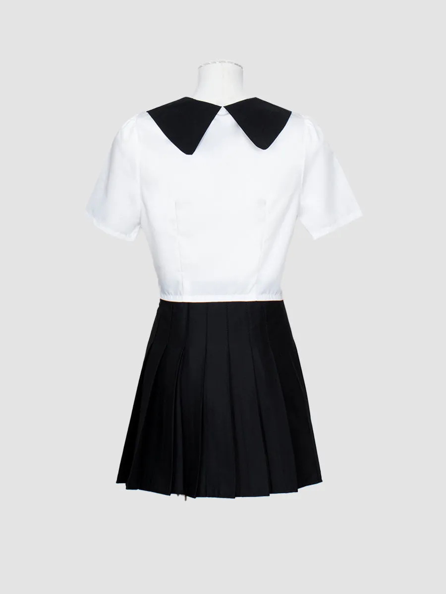 Black and White Lapel Pockets Shirt Crop Top with Pearl Ribbon Accessory