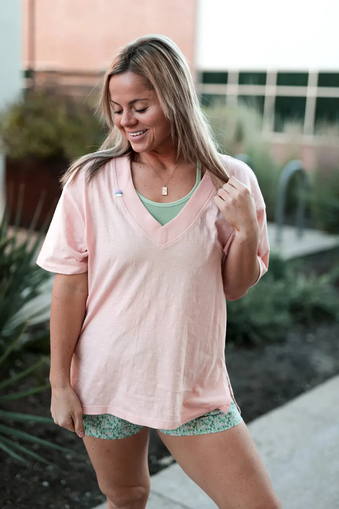 Boyfriend V-neck Tee-3 Colors