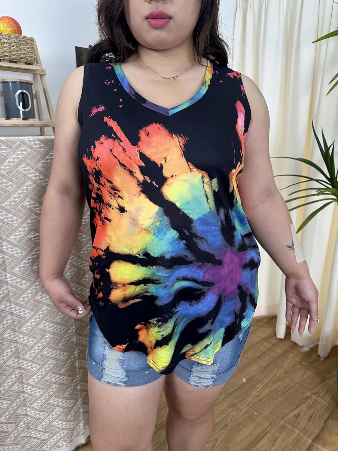 CARCOS Plus Size Tank Tops for Women V Neck Sleeveless T Shirts Solid/Tie Dye/Floral Camisole Casual Tanks for Summer XL-5XL
